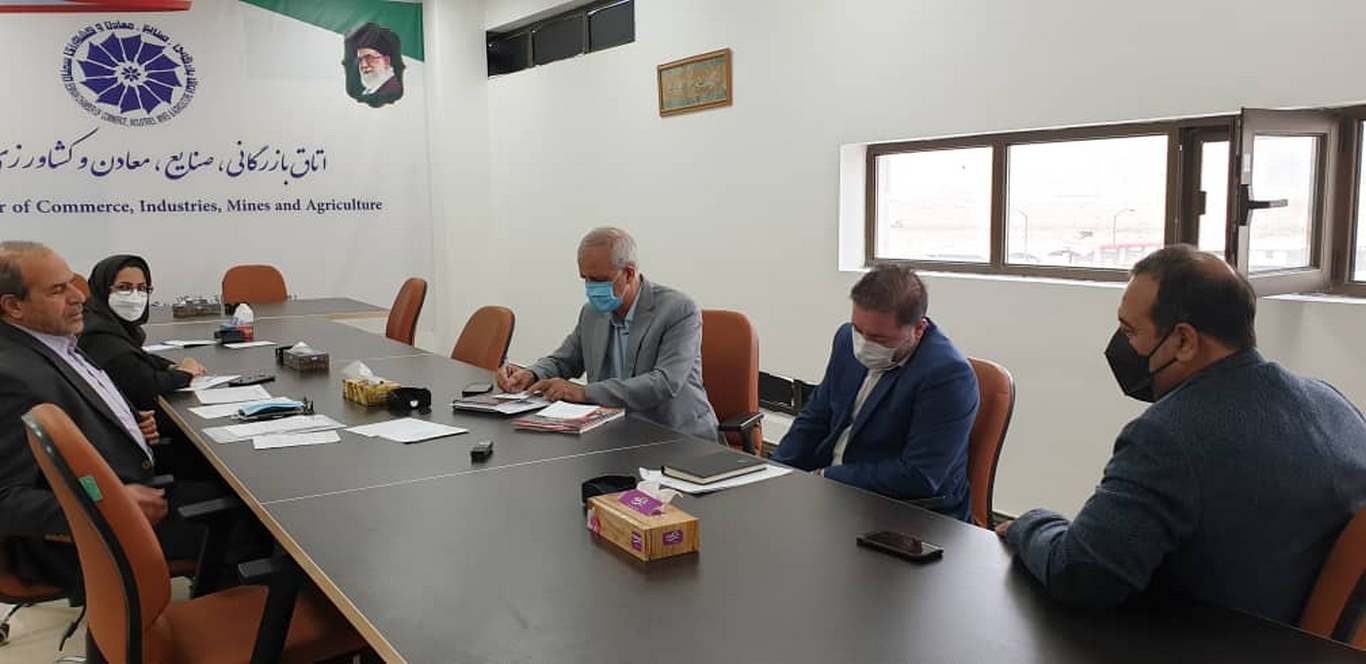 جلسه کارشناسی در خصوص مشکلات مالیاتی کشاورزان و پیمانکاران