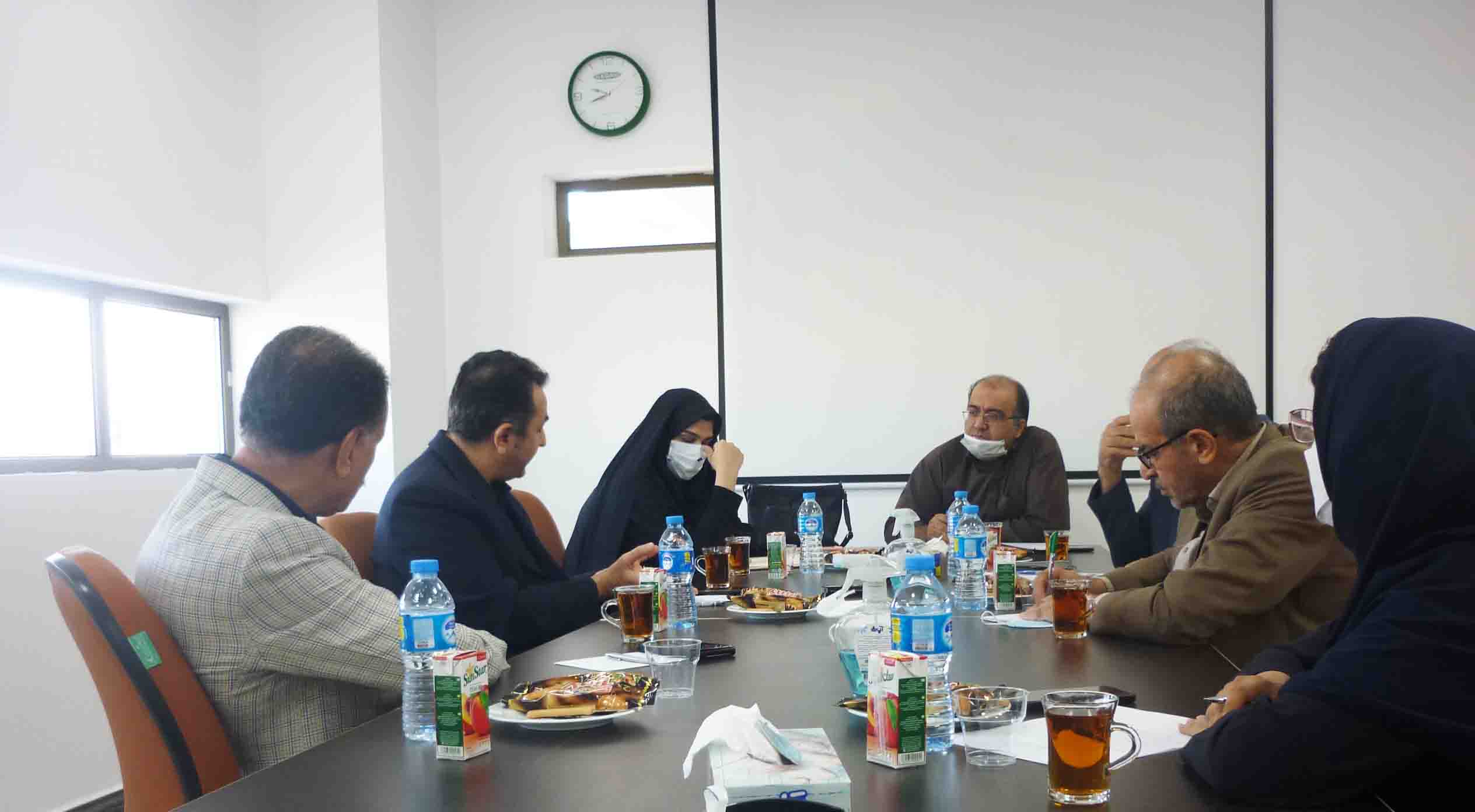 در نشست دبیرخانه شورای گفتگوی دولت و بخش خصوصی مطرح شد :بسیاری از دستورالعمل های سازمان تامین اجتماعی مخل کسب و کار است