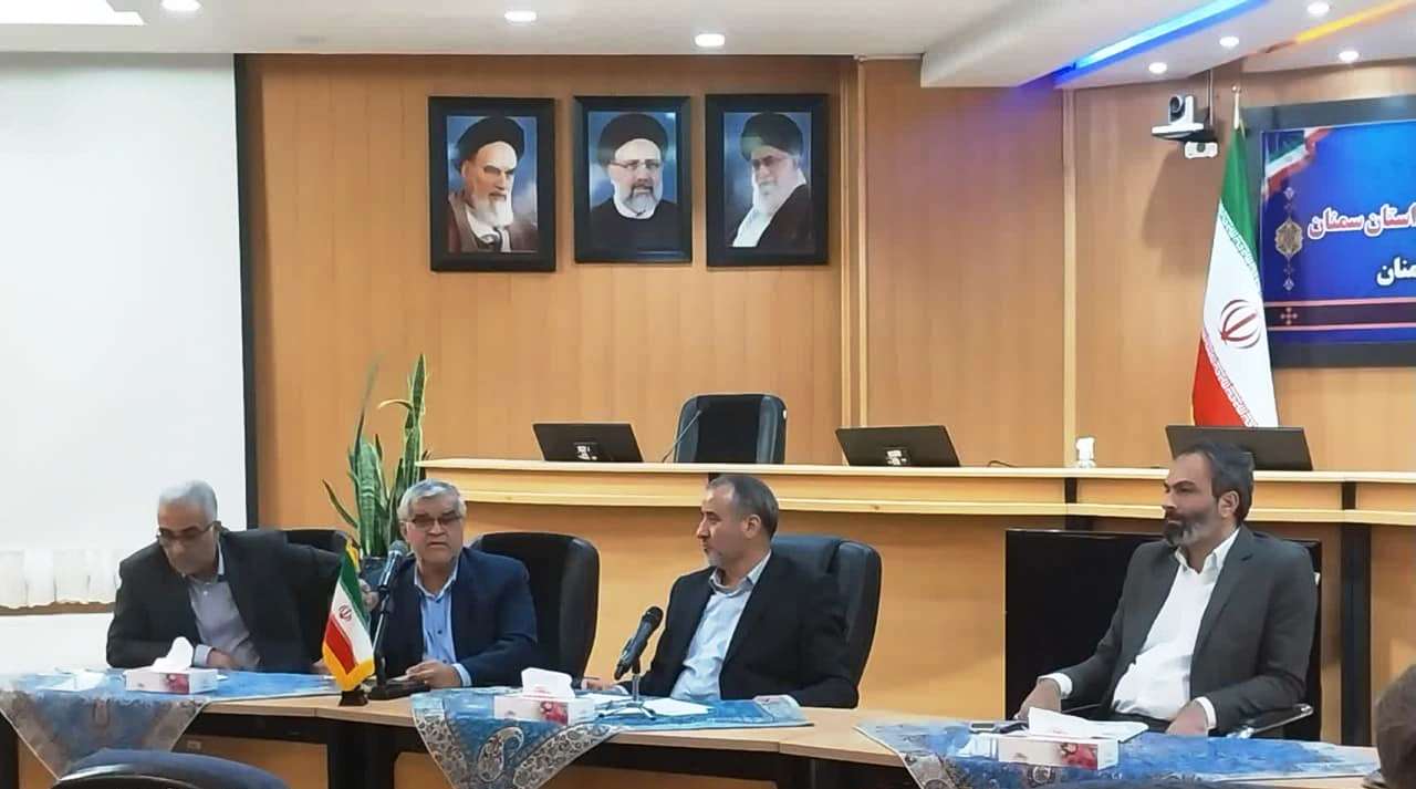 علی اصغر جمعه ای رئیس اتاق بازرگانی در نشست فعالین اقتصادی با استاندار سمنان مطرح کرد  آمادگی بخش خصوصی در سرمایه گذاری پروژه پساب سمنان