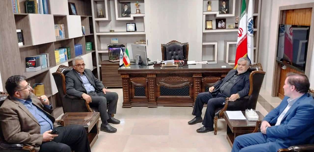 جمعه ای رئیس اتاق بازرگانی سمنان مطرح کرد : جایگاه واقعی بخش خصوصی باید مورد توجه قرار بگیرد 